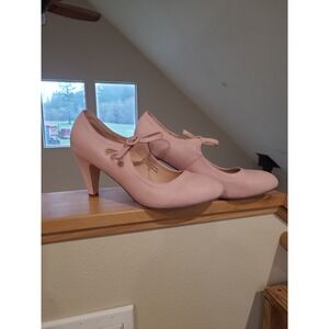 CHASE & CHLOE  Kimmy 21 Women's SZ 10 Pale Pink Mary Jane Heels career church